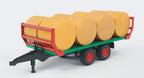 Bruder balentransporter met 8 strobalen