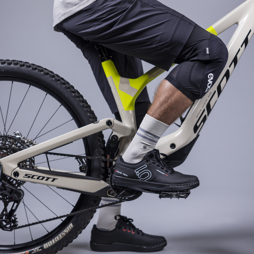 Evoc - Evoc - knie protector lx flex lite zwart m