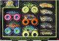 Hot Wheels -  monster trucks set met 10 speelgoedvoertuigen die licht geven in het donker