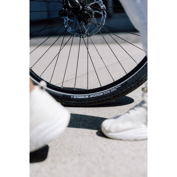 Schwalbe Benelux B.V. - Benelux B.V. draadband motion big apple 50-406 +r zwart