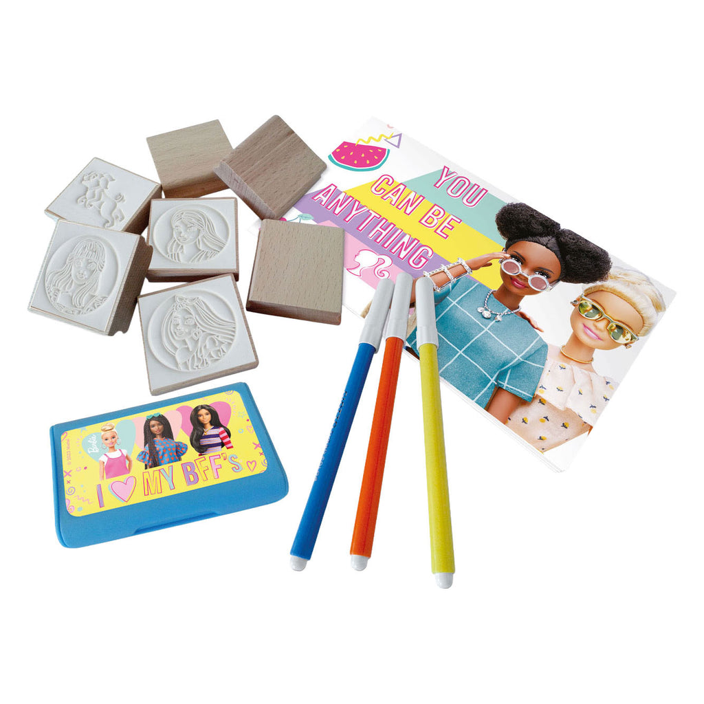 Mattel - Houten stempels notitieboekje en viltstiften barbie - 12dlg.