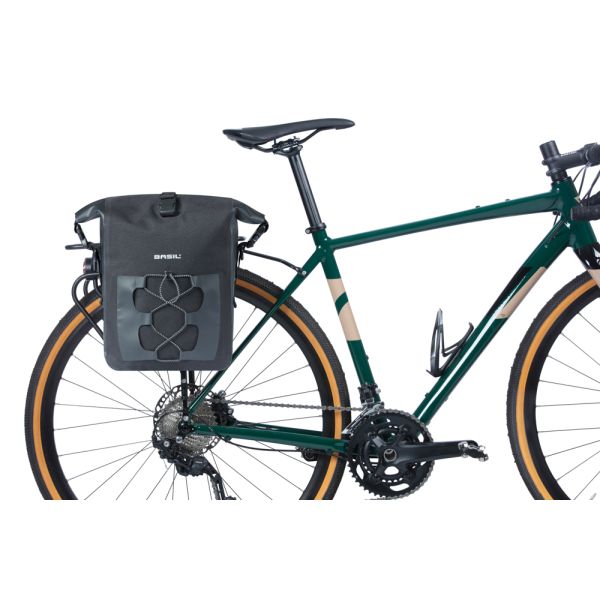 BASIL - BASIL Tas navigator m enkel zwart | mik hooks | 15l