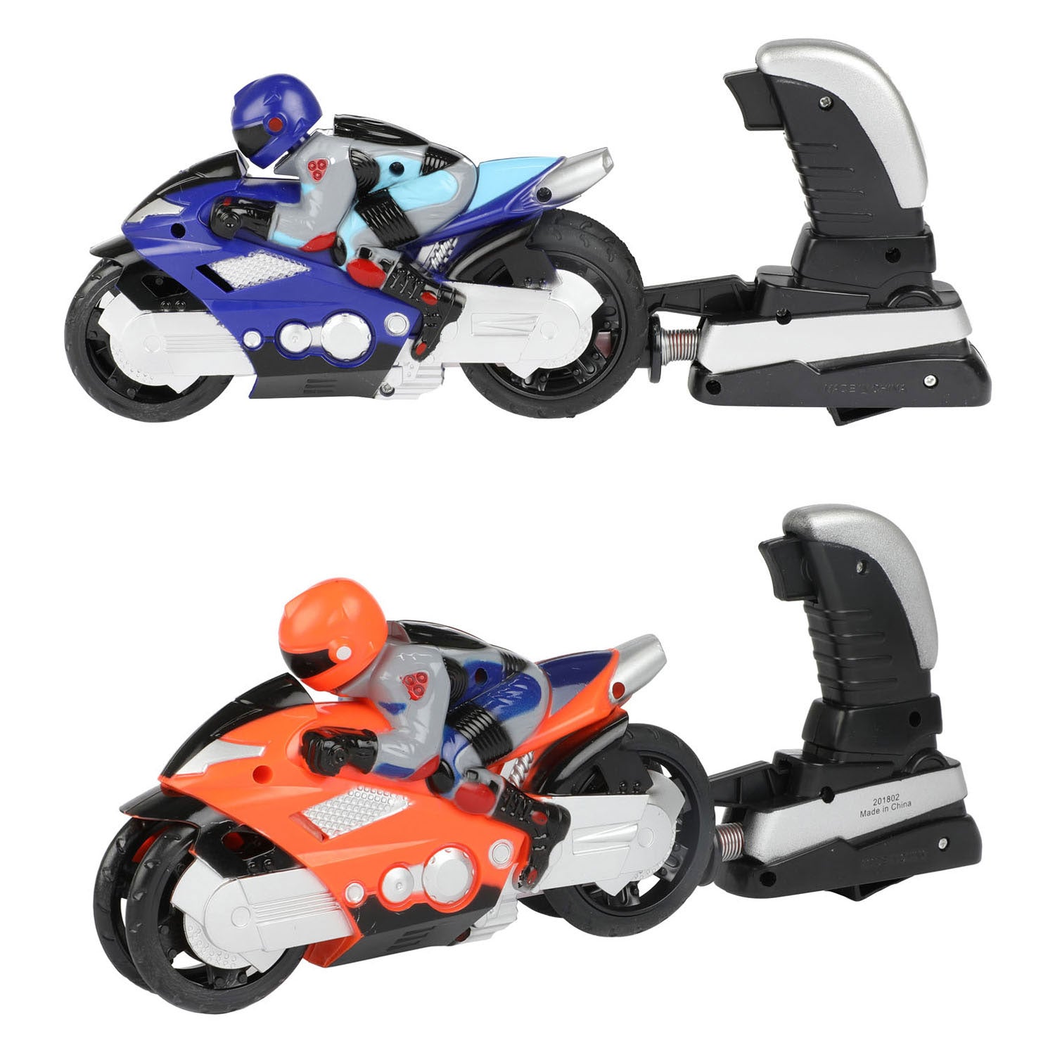 Turbo Racers - Turbo Racers rijder op motor met afschieter