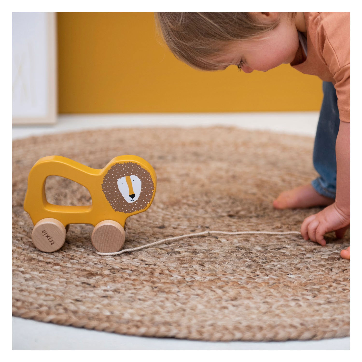 Trixie - houten trekfiguur - mr. lion