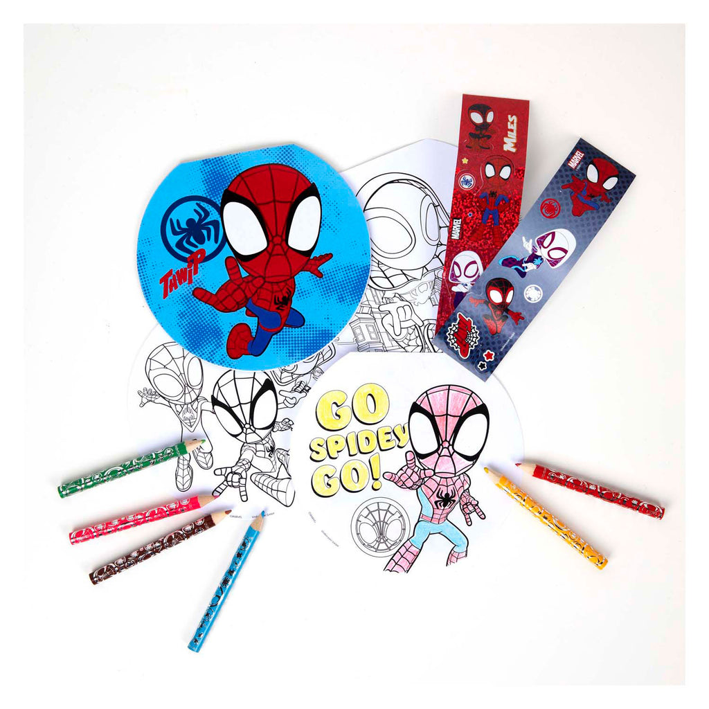 Undercover kleurset to go spidey met kleurpotloden en stickers