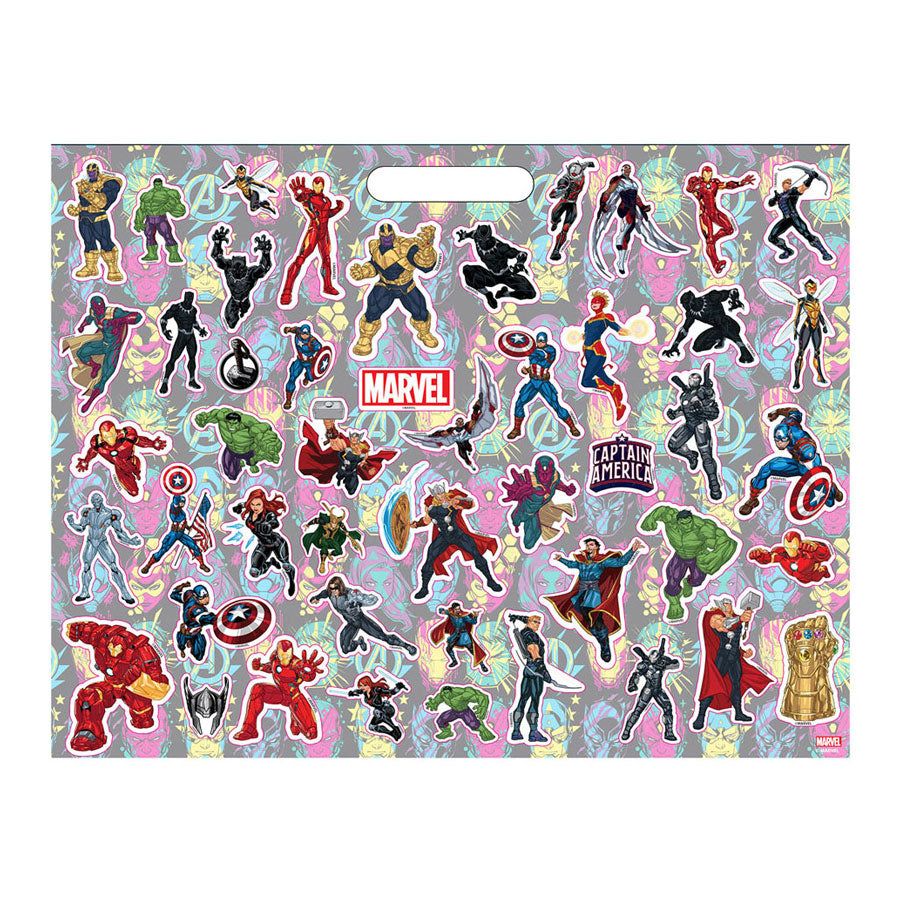 Tekenblok avengers met stickers en 3 krijtjes, 40 vellen