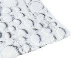 Trixie Tapis de couchage pour chien Mila peluche blanc / gris