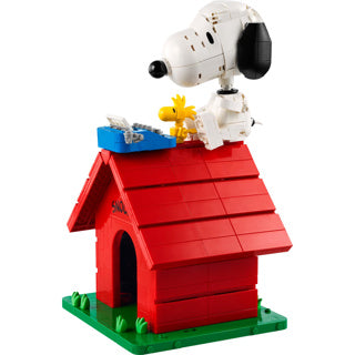 Lego ideas - peanuts: snoopy's doghouse - 21368