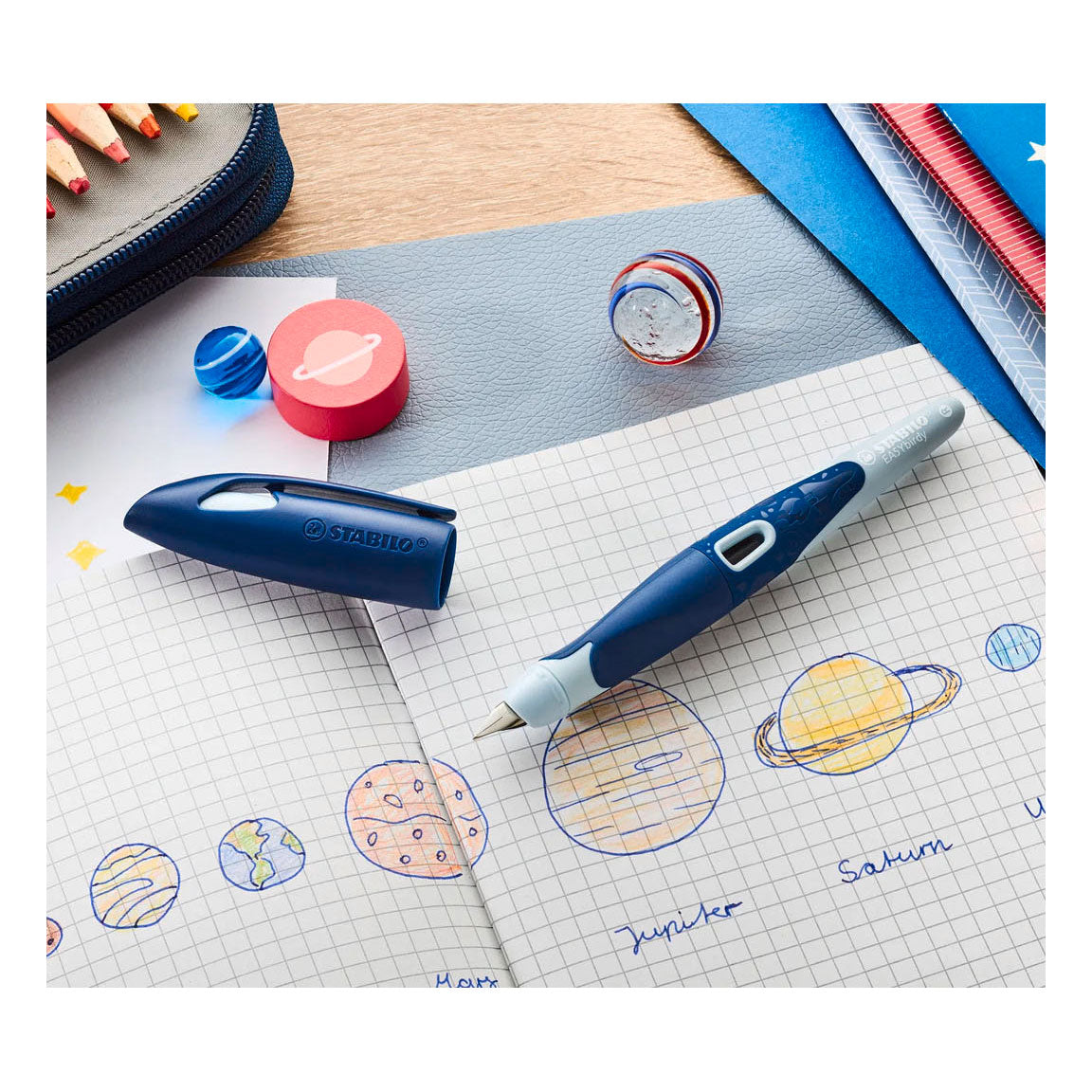 STABILO - STABILO easybirdy 3d dreamworld rechtshandige vulpen - blauw
