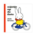 Centraal boekhuis nijntje op de fiets