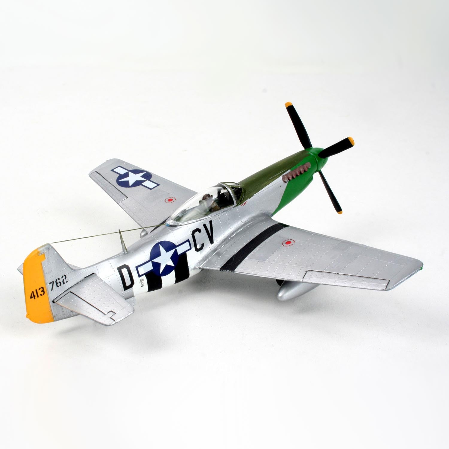 Revell - p-51d mustang