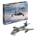 Revell - modelbouwpakket - hawker hunter t.7/t.7a