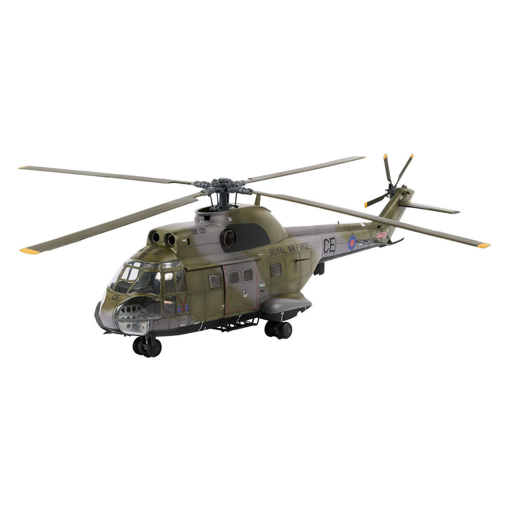 Revell modelbouwpakket sa 330 westland puma hc.1 1:32 - 160dlg.