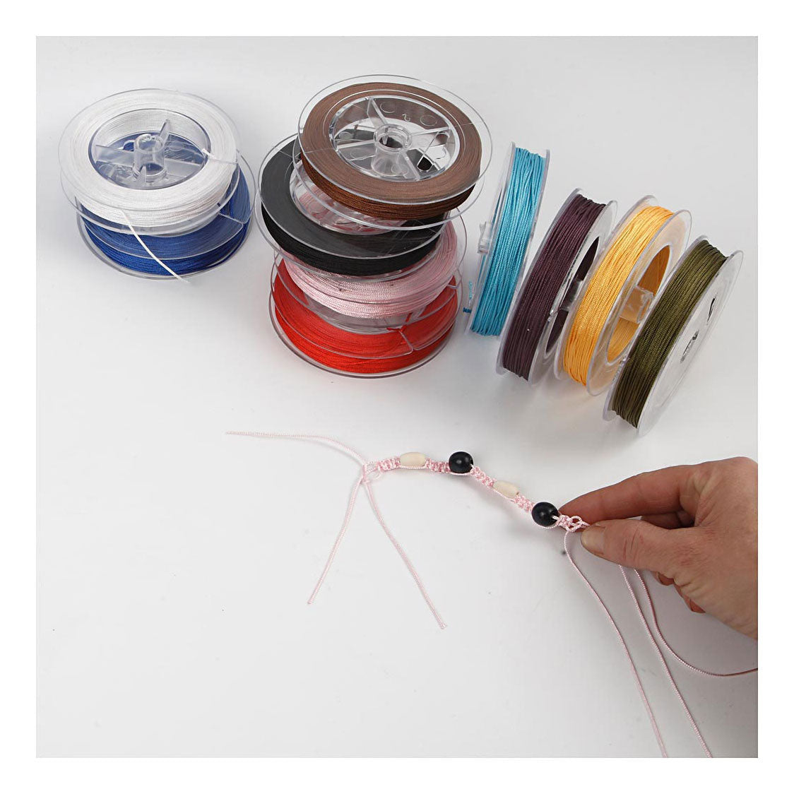 Creativ Company - Creativ Company Https://www.cchobby.nl/polyester-koord-dikte-1-mm-diverse-kleuren-10x50-m-1-doos
