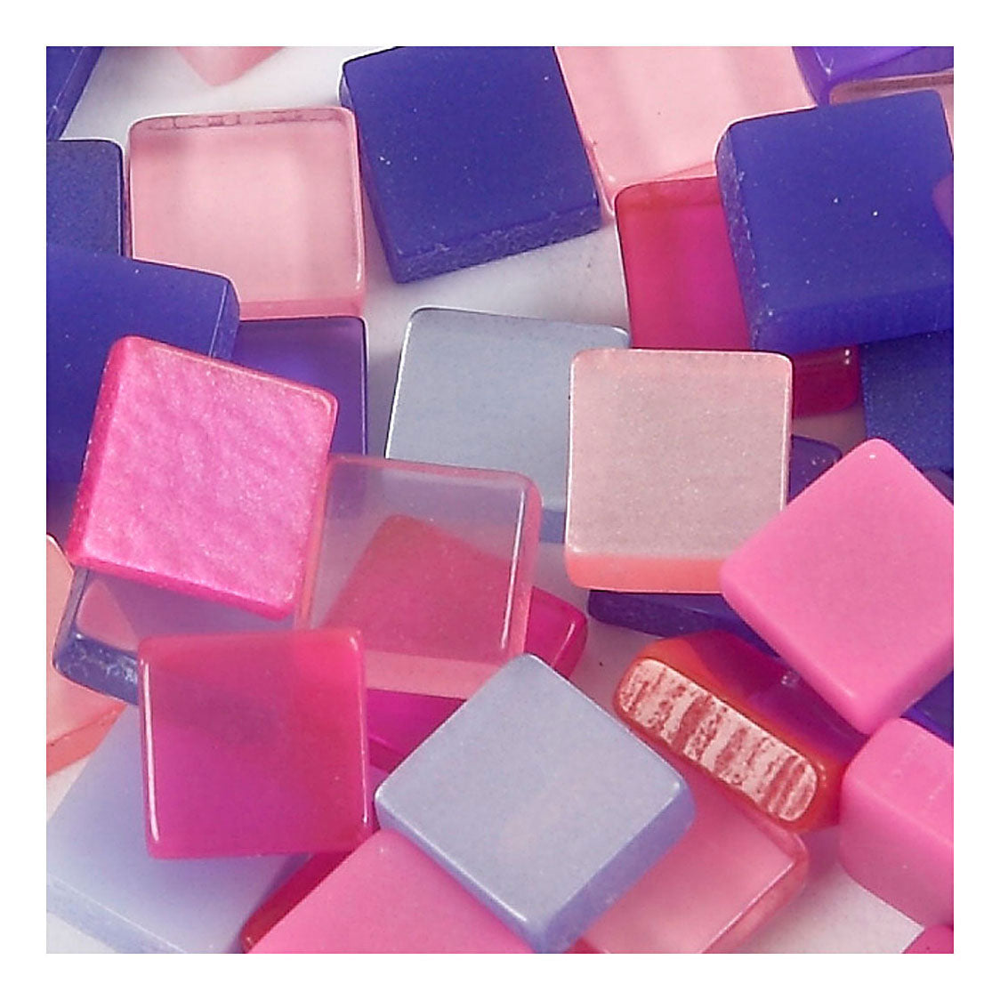 Creativ Company - Creativ Company Https://www.cchobby.nl/mini-mozaiek-afm-5x5-mm-dikte-2-mm-paars-donkerpaars-25-gr-1-doos