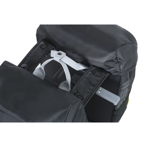 BASIL - BASIL Dubbele fietstas miles 34 liter 13 x 26 x 35 cm (2x) - zwart / lime