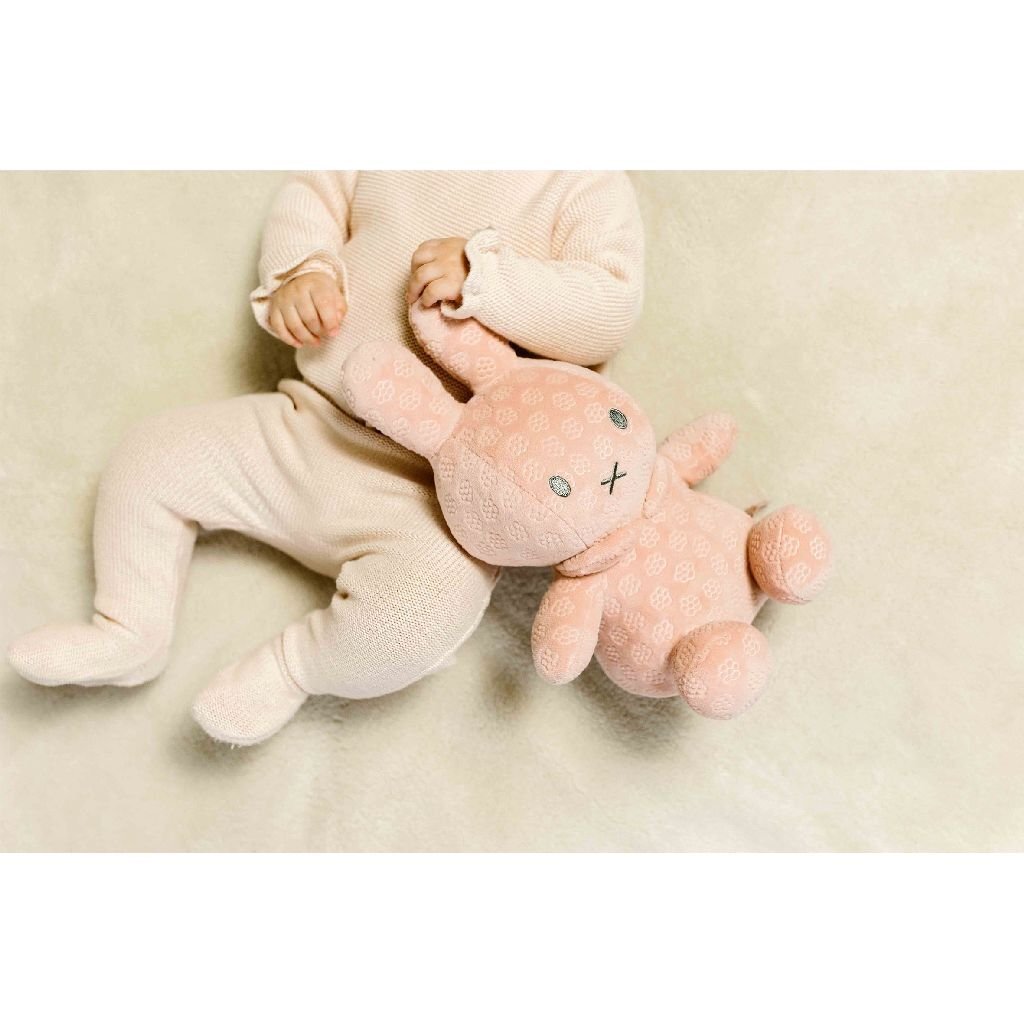 Little dutch nijntje knuffel 30cm pink flower grs