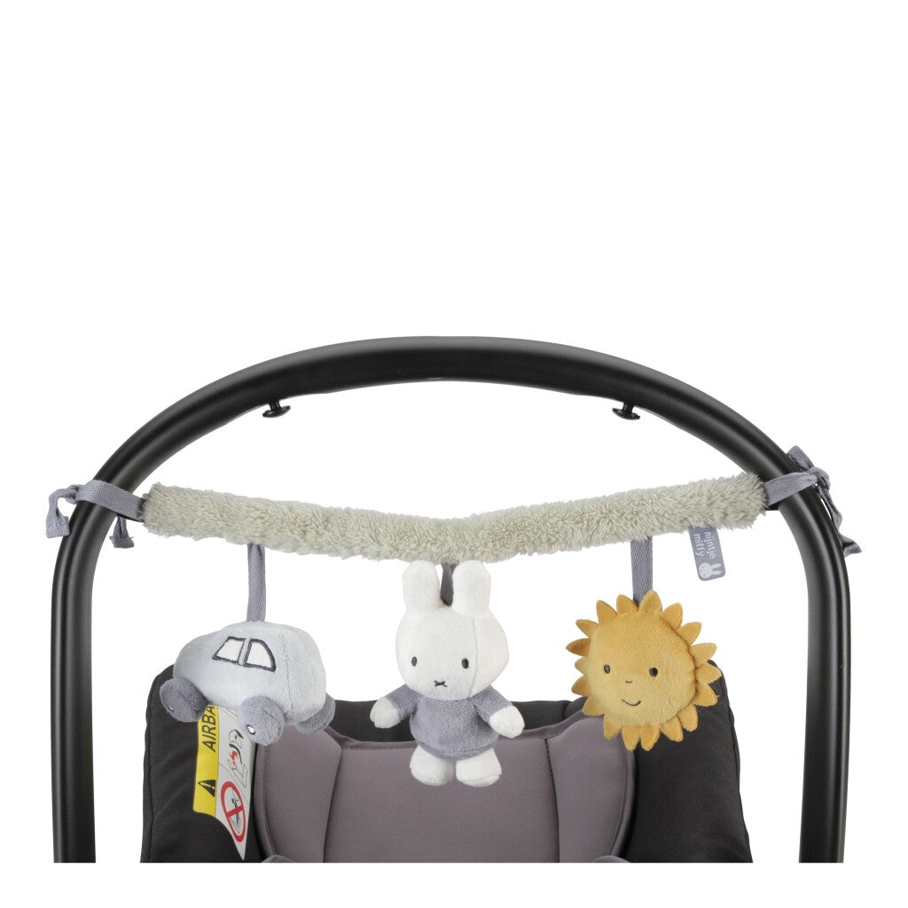 Nijntje - Nijntje fluffy wagenspanner + geluid blauw