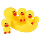 Toi-toys little stars grote badeend met 3 kleine badeendjes