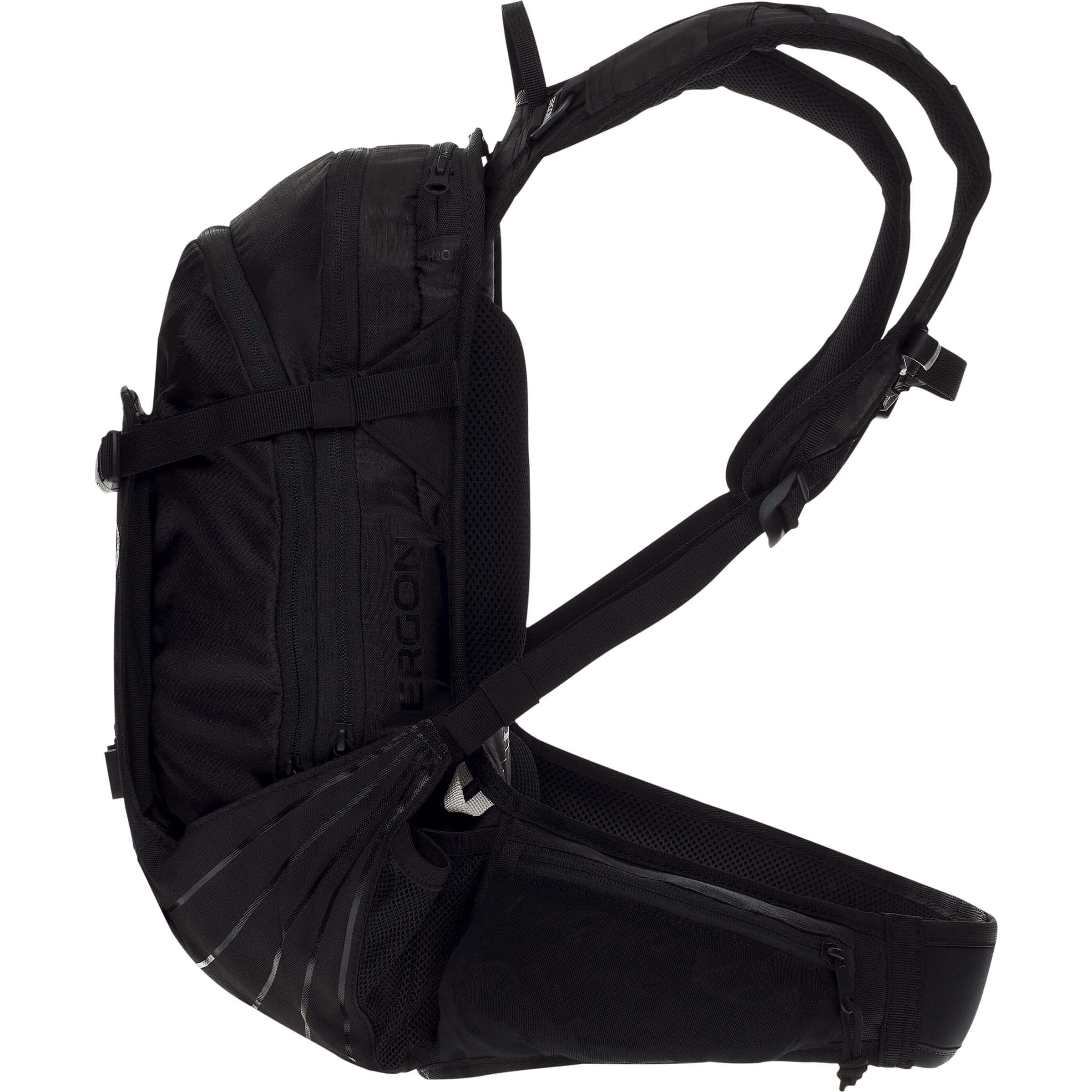 Ergon BA2 Zwart - Compacte AllMountain rugzak voor actiecamera's, verstelbaar draagsysteem, 10L capaciteit