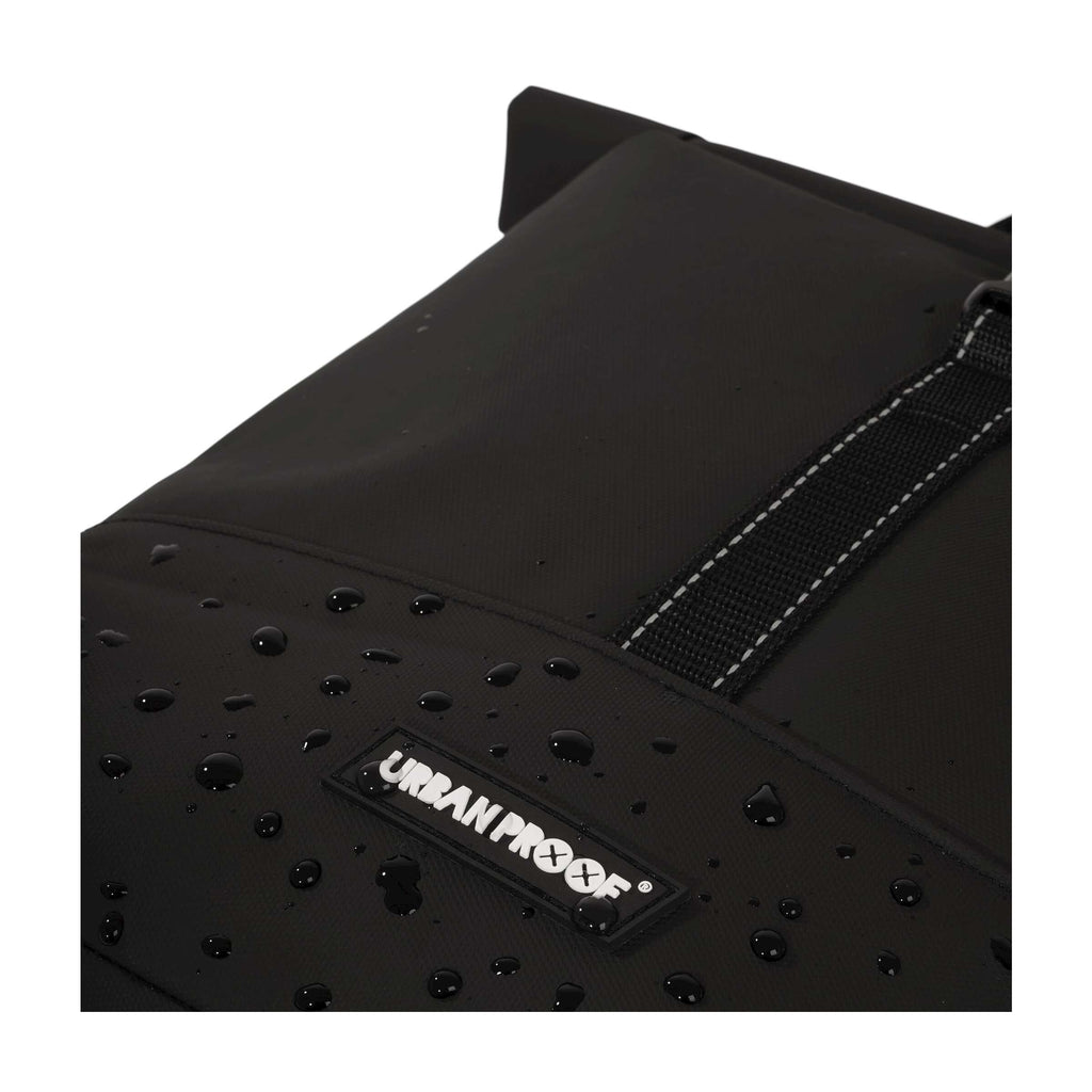 Urbanproof - Urbanproof tas double roll up recycle 38l zwart