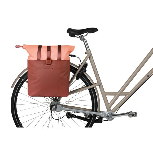Basil B.V. - B.V. Tas basil vive shopper bordeaux/roze | mik hooks | 20l