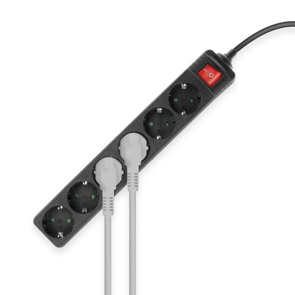 ACT Connectivity - ACT Connectivity Act stekkerdoos met lichtgevende schakelaar 6 sockets 3 m zwart ac2465