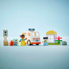Lego duplo town 10447 ambulance met chauffeur