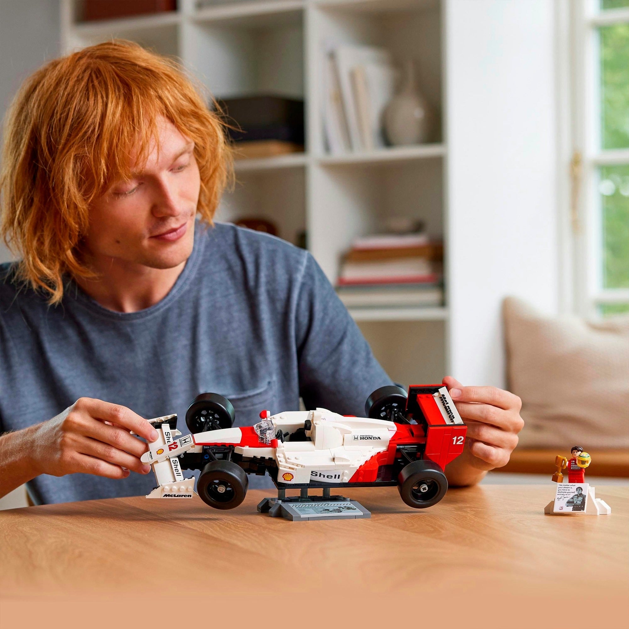 Lego icons - mclaren mp4 4 en ayrton senna constructiespeelgoed (10330)