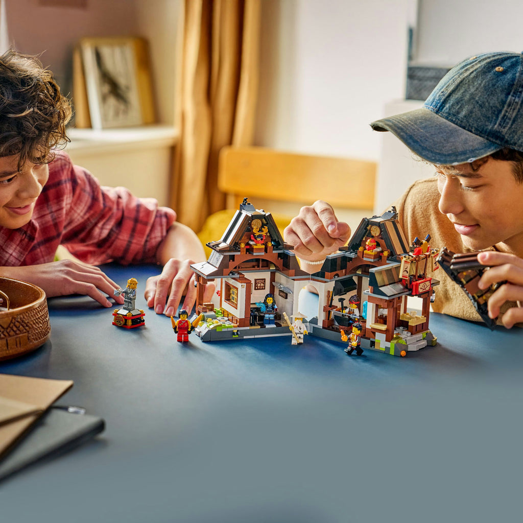 Lego ninjago 71858 15-jarig jubileum: smederij de vier wapens