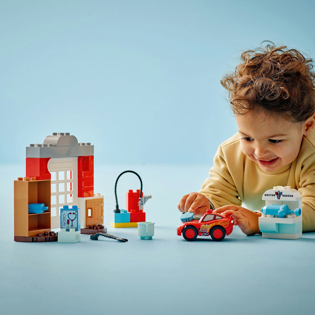 Lego duplo 10456 mcqueens bezoek aan docs garage