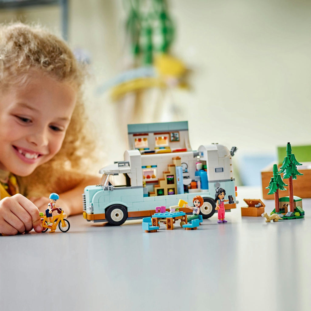 LEGO - friends camperavontuur met vrienden - 42663