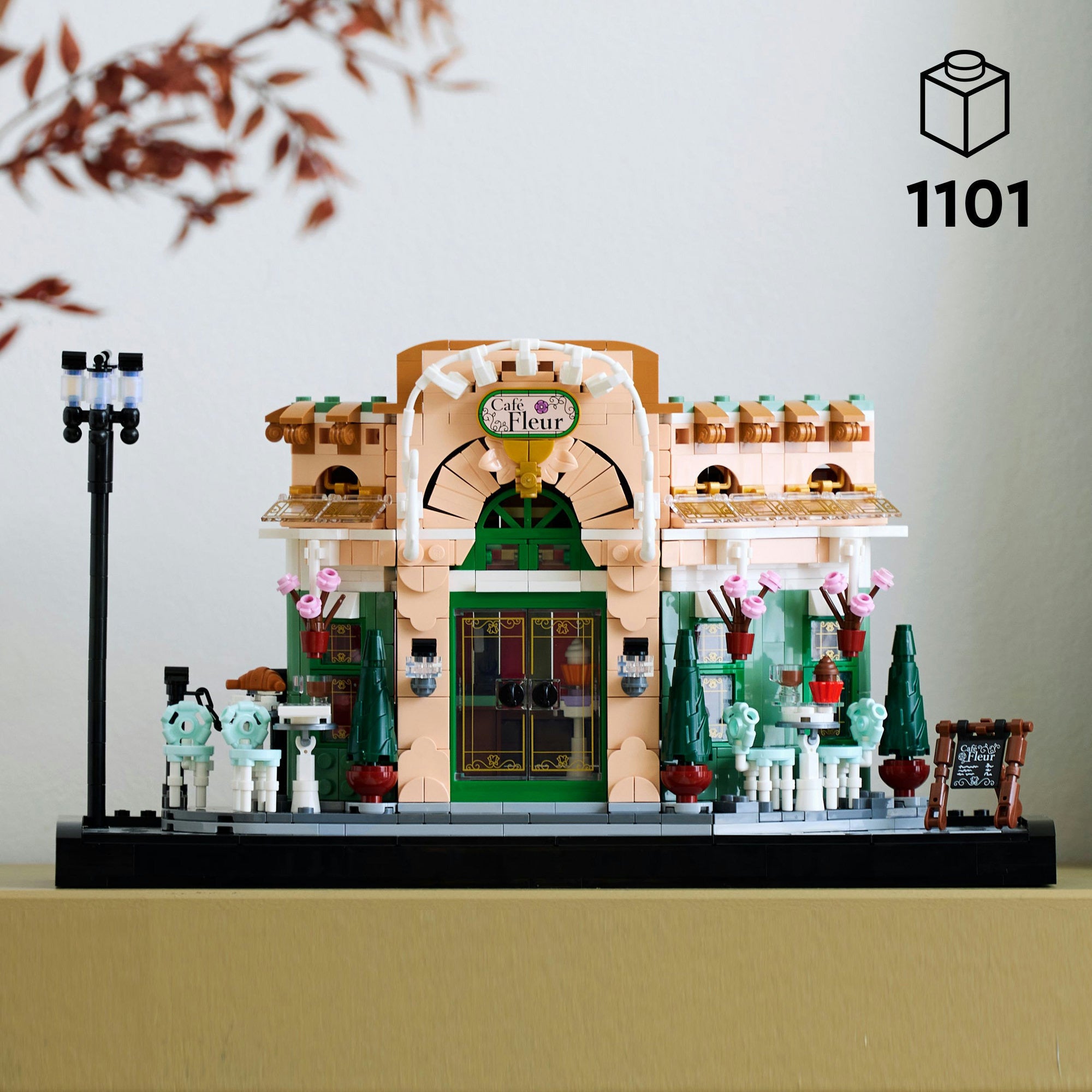 Lego icons - frans café constructiespeelgoed (10362)