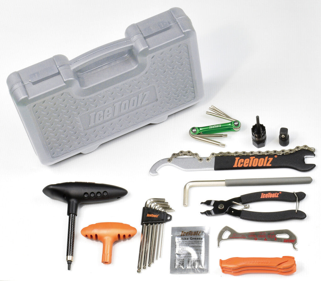 IceToolz - gereedschapskoffer carbonfix 23 st/12-delig 82f6